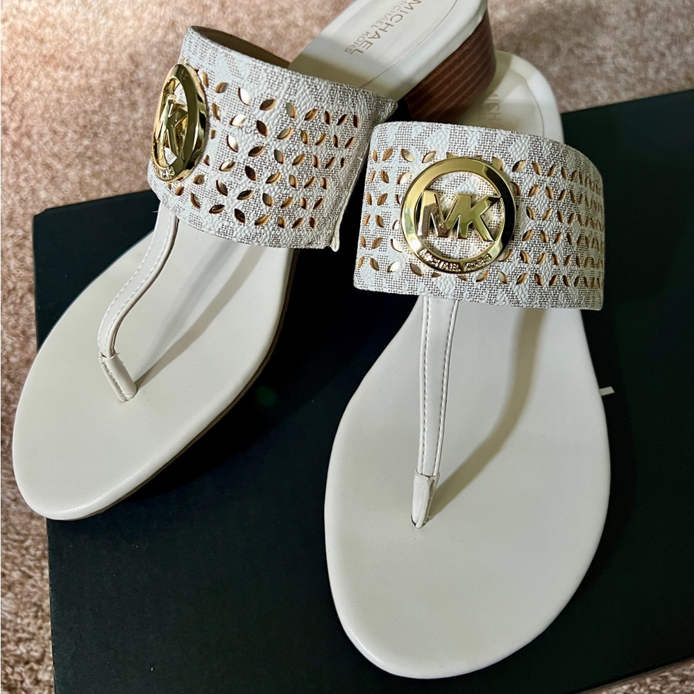 Michael Kors White and Gold Thong Sandals Size 7.5